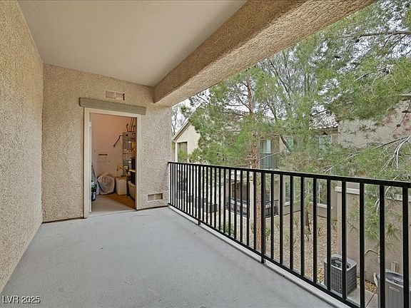 4th image of 4615 Puglia Ln Unit 201
