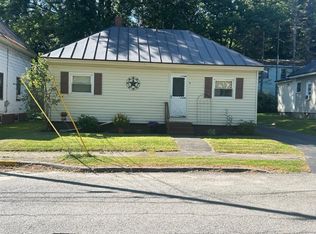 12 Cone St, Winslow, ME 04901