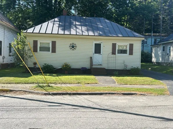 12 Cone Street, Winslow, ME 04901