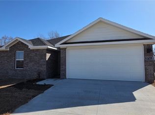 5711 Selah Ave, Springdale, AR 72764