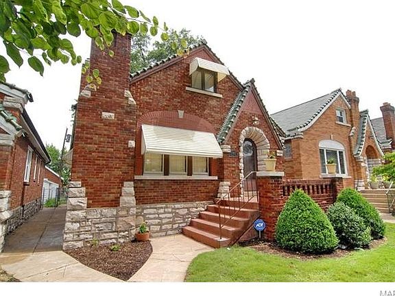 4th image of 6317 Bancroft Ave
