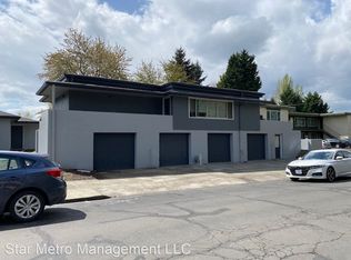 1932 SE Ash St #9196216, Portland, OR 97214