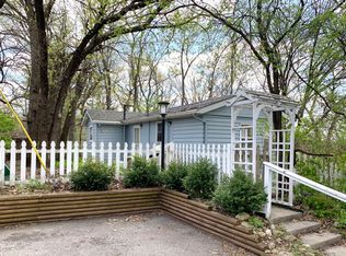 5713 Niagra Dr, Wonder Lake, IL 60097
