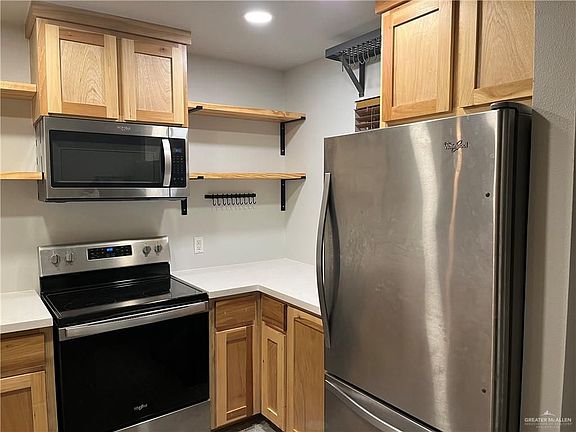 4th image of 95 Poinciana Dr Unit 111
