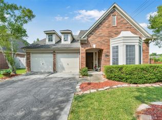 14002 Crown Glen Ct, Houston, TX 77062