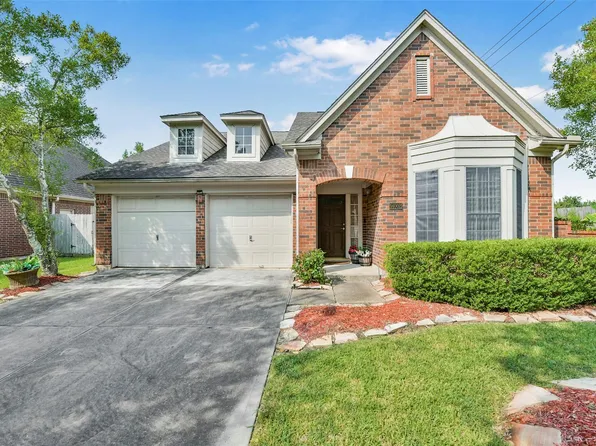 14002 Crown Glen Ct, Houston, TX 77062