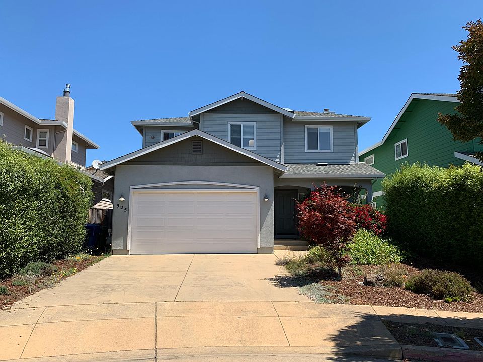 1st image of 925 Adelaida Ct