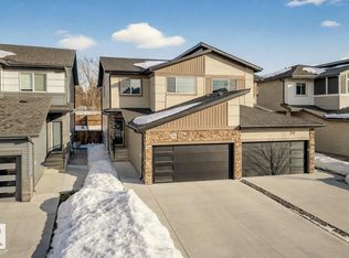 74 Royal St, Saint Albert, AB T8N 7X4