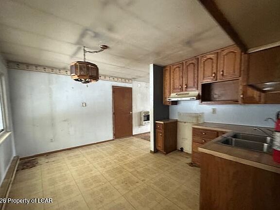 5th image of 29 Ferncrest Dr