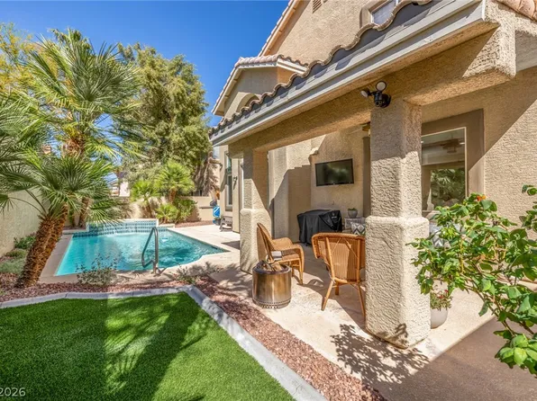 637 Jade Cliffs Ln, Las Vegas, NV 89144