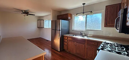 956 Altavia Dr Photo 1