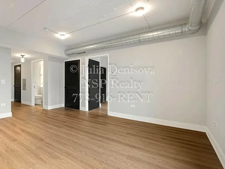 937 Belmont #604 — Photo 3