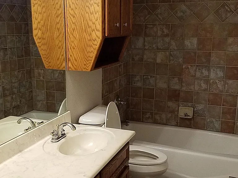 Bathroom 2