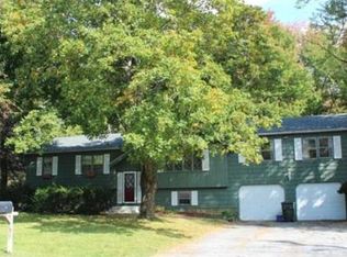32 Birchwood Dr, Holden, MA 01520