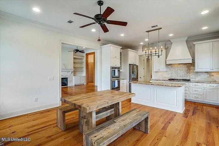 102 Cypress Lake Blvd S — Photo 17