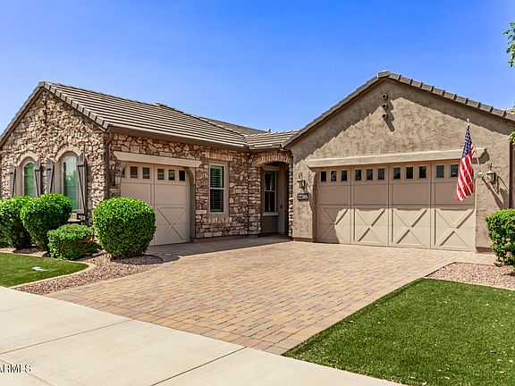 3rd image of 22308 E MAYA Road