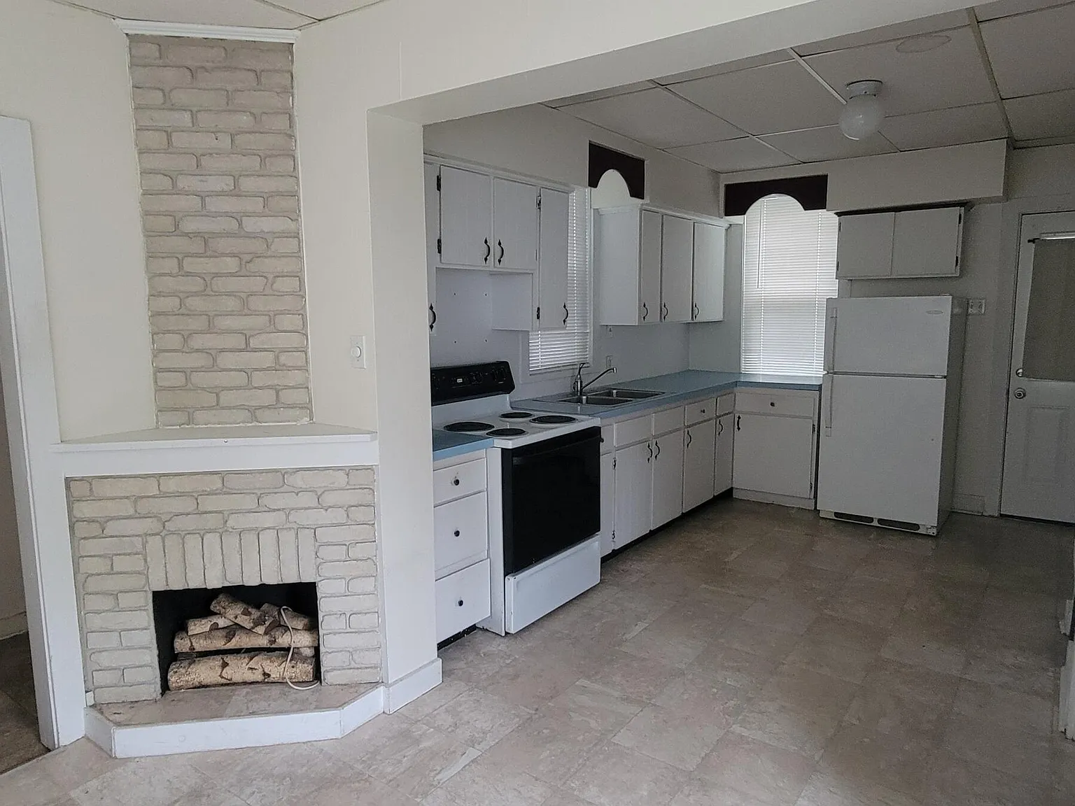 1 bed, 730 sqft, $750 — Photo 3