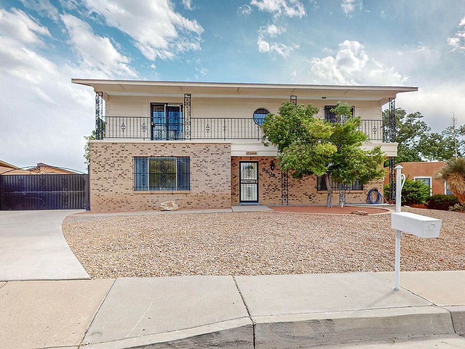 1st image of 9808 Lorelei Ln NE
