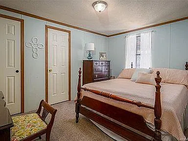 9700 Beatties Ford Rd — Photo 5