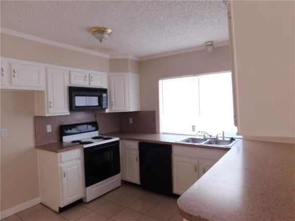4th image of 1713 Golden Grove Dr