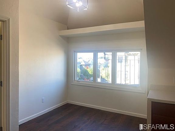 4th image of 447 Irving St #445A