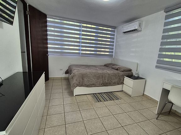 5th image of 1004 Boulevard Media Luna Paisajes Del Escorial #J21