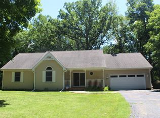 304 Winter Haven Dr, Varna, IL 61375