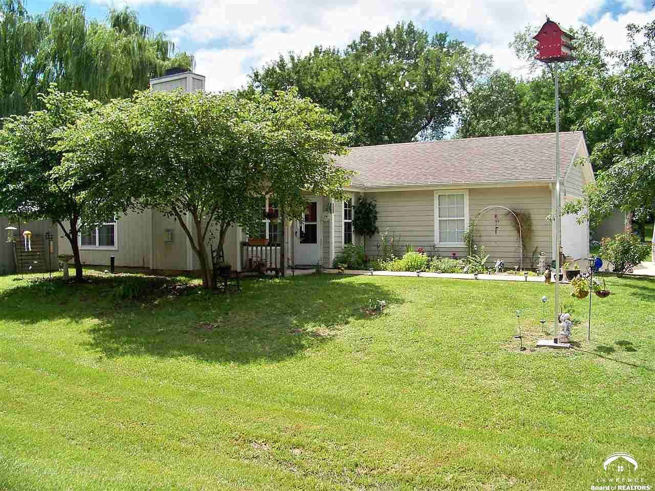 511 E Cynthia St, Mc Louth, KS 66054 Zillow