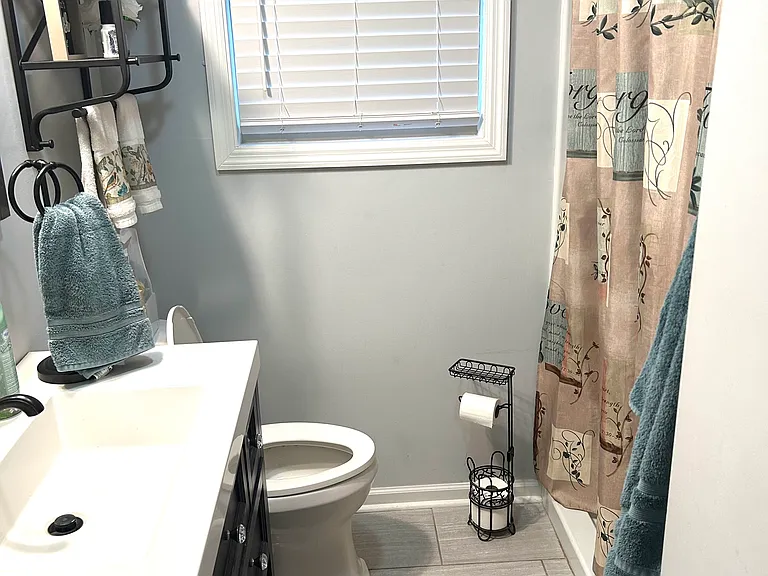3128 Edgemont Dr — Photo 6