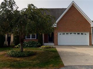 6 Enzo Dr, Coventry, RI 02816