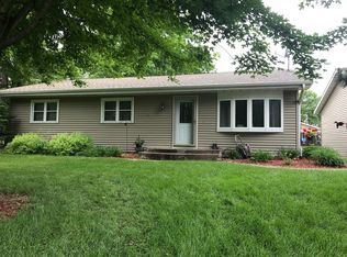 1300 Pine St, Erie, IL 61250