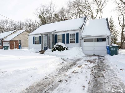 84 Piper Road, Hamden, CT, 06514