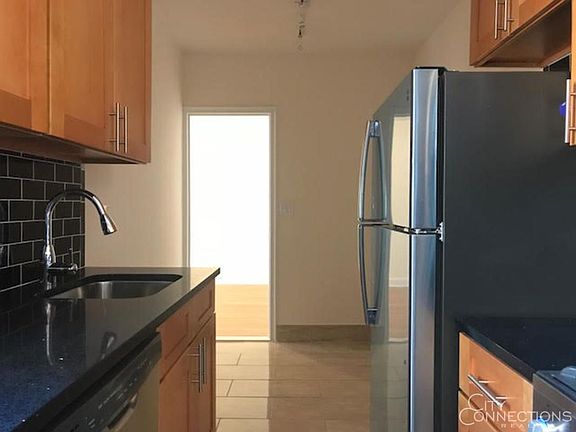 3rd image of 212 W 22nd St APT 5A