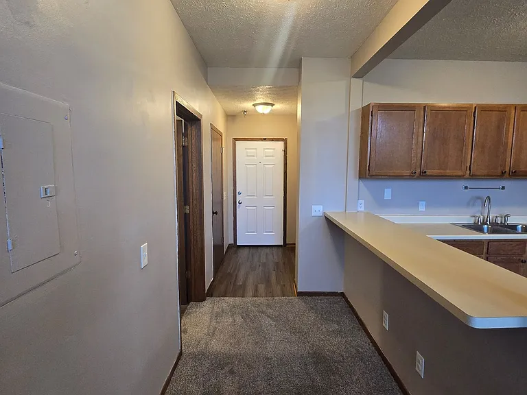 Come Home to Peterson Square Apartments — Photo 11