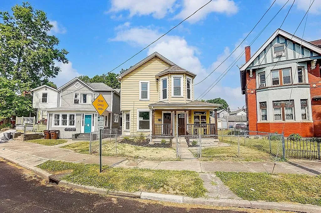 218 S Broad St — Photo 1