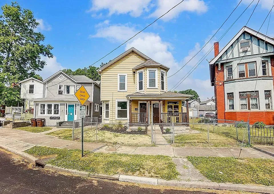 218 S Broad St #1