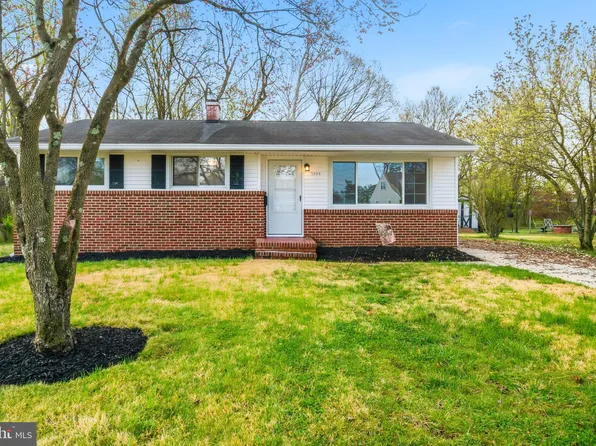 1909 Pagham Rd, Glen Burnie, MD 21061