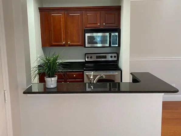 4009 Crockers Lake Blvd #26, Sarasota, FL 34238