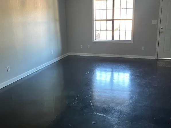 (undisclosed Address), Monticello, AR 71655