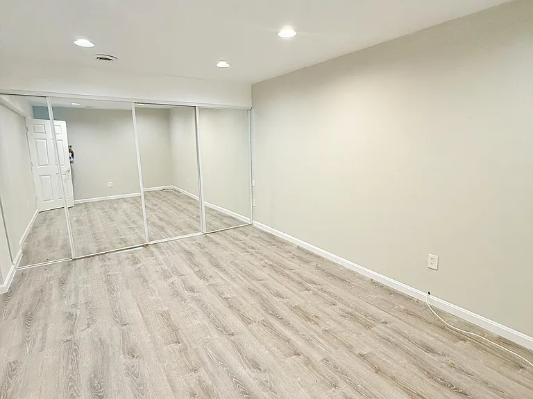 25205 Chimney House Ct #BASEMENT — Photo 3