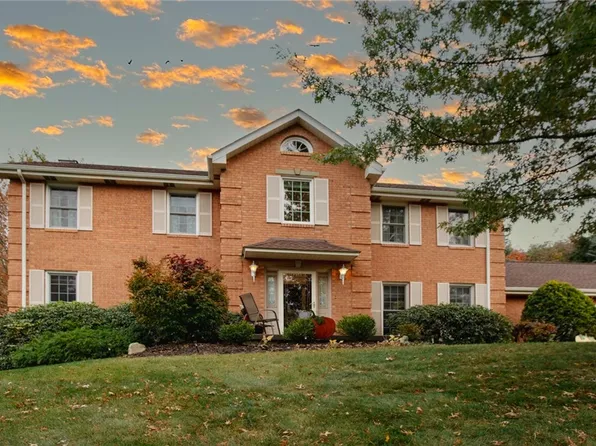187 Fireside Dr, Canonsburg, PA 15317