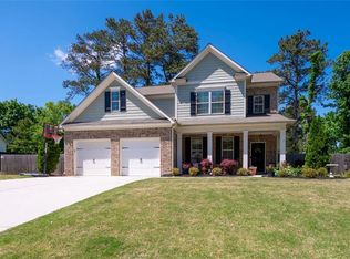 35 Azalea Lakes Dr, Dallas, GA 30157