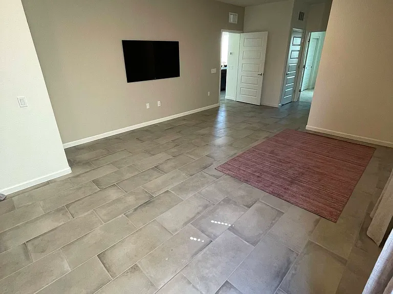1266 Bray Dr — Photo 4