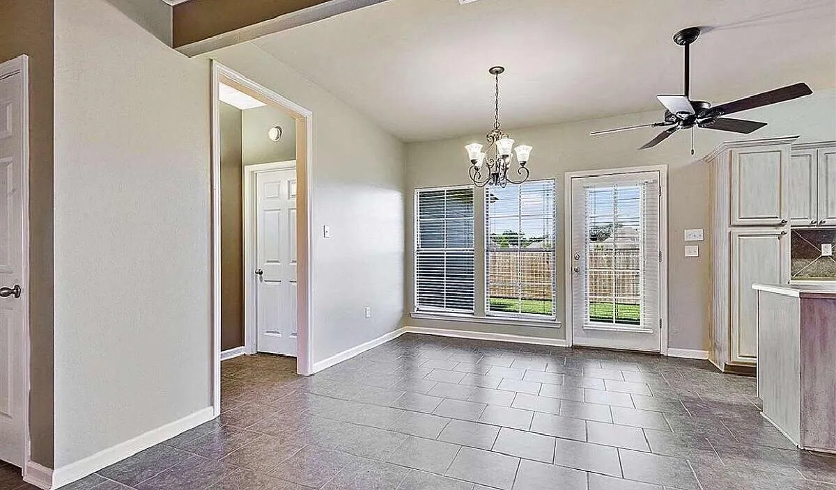 15069 Crossover Drive — Photo 2