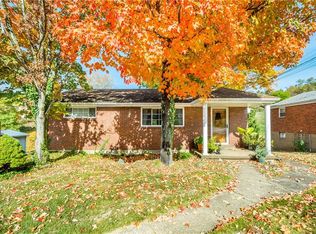 111 Broadlawn Dr, Elizabeth, PA 15037