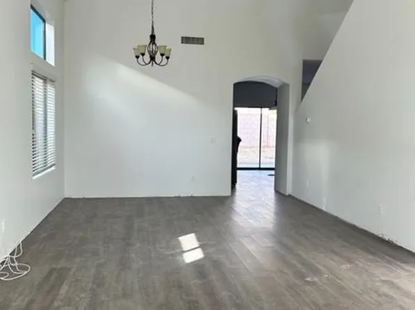 9028 W Fullam St, Peoria, AZ 85382