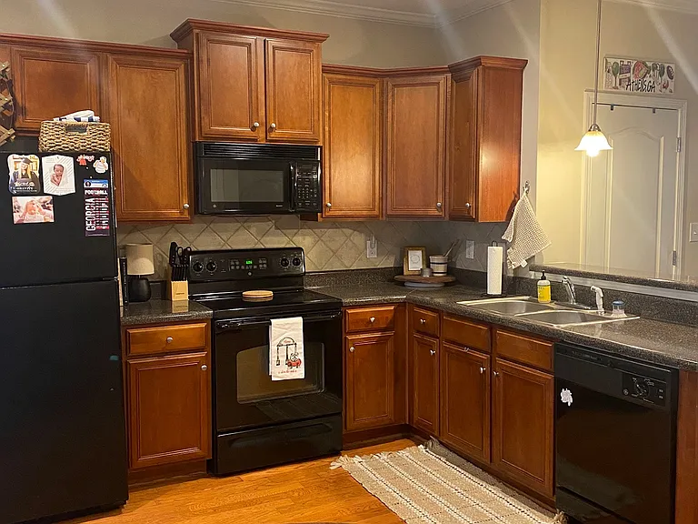 232 Center Park Ln — Photo 5