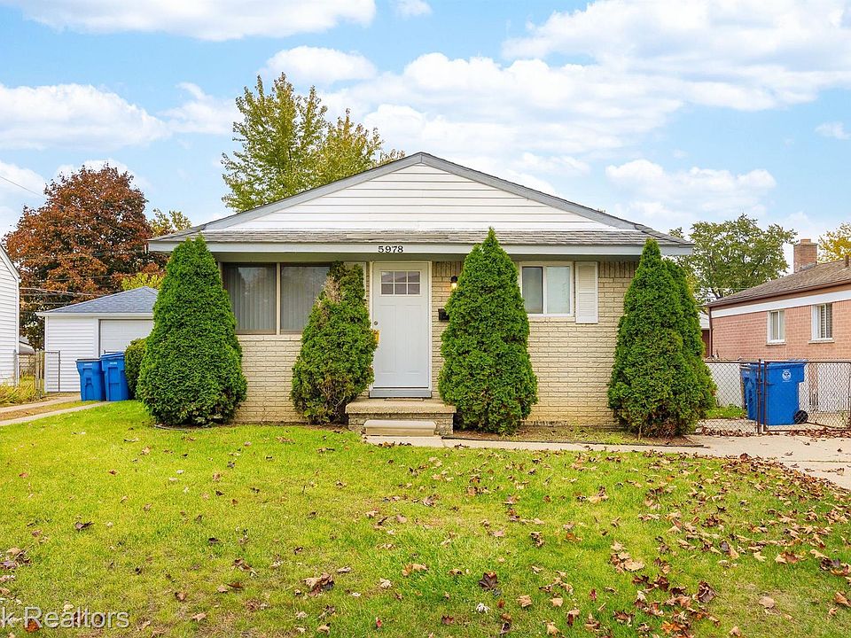 1st image of 5978 Nightingale St