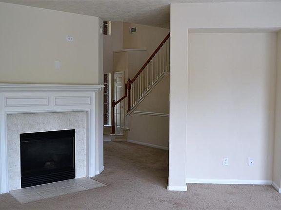 4th image of 1527 Turret Crown Dr