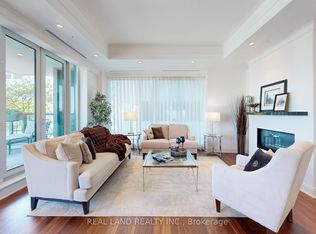 206 Bloor St W #1001, Toronto, ON M5S1T8